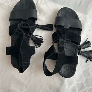UGG Black Minimalist Sandals with Fringe